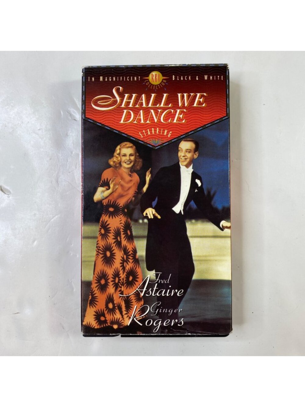 Shall We Dance 1937 VHS Fred Astaire Ginger Rogers Musical Comedy Pre-Owned